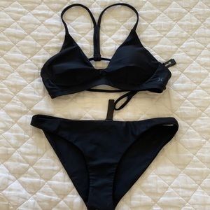 Brand New Hurley bikini. Size M.